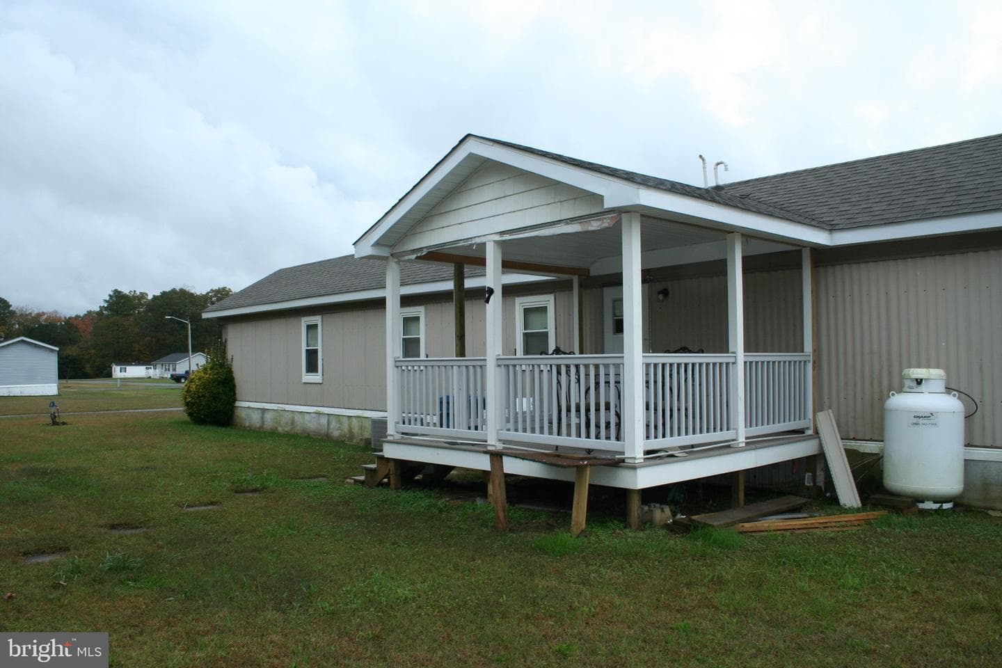 5850 Brook Street photo 32