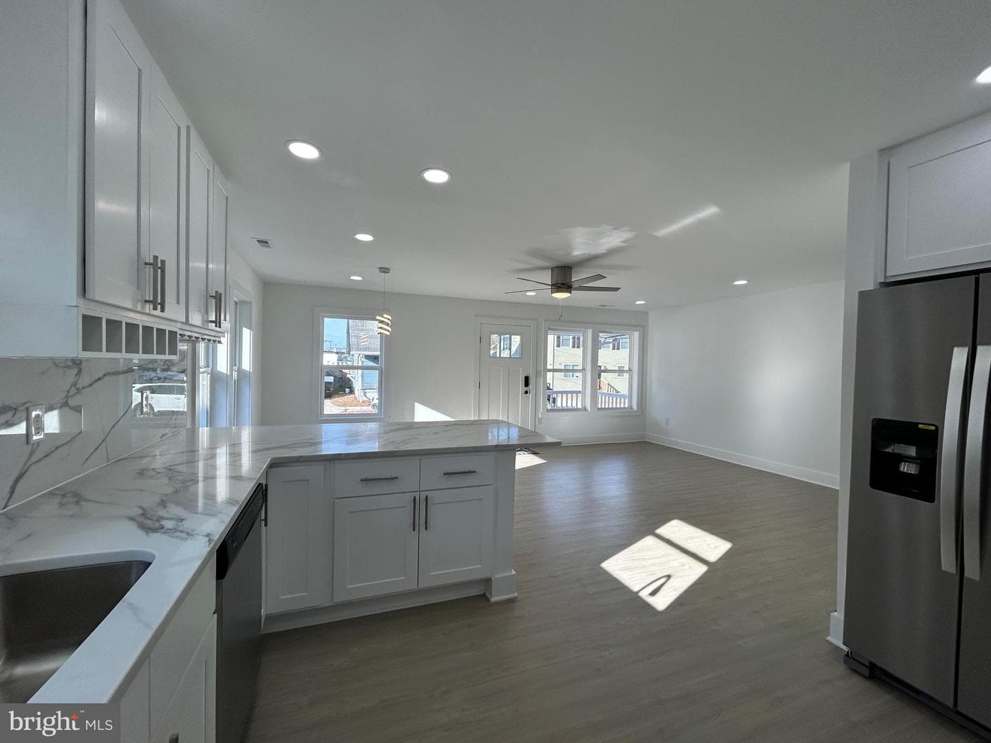625 Liberty Street photo 20