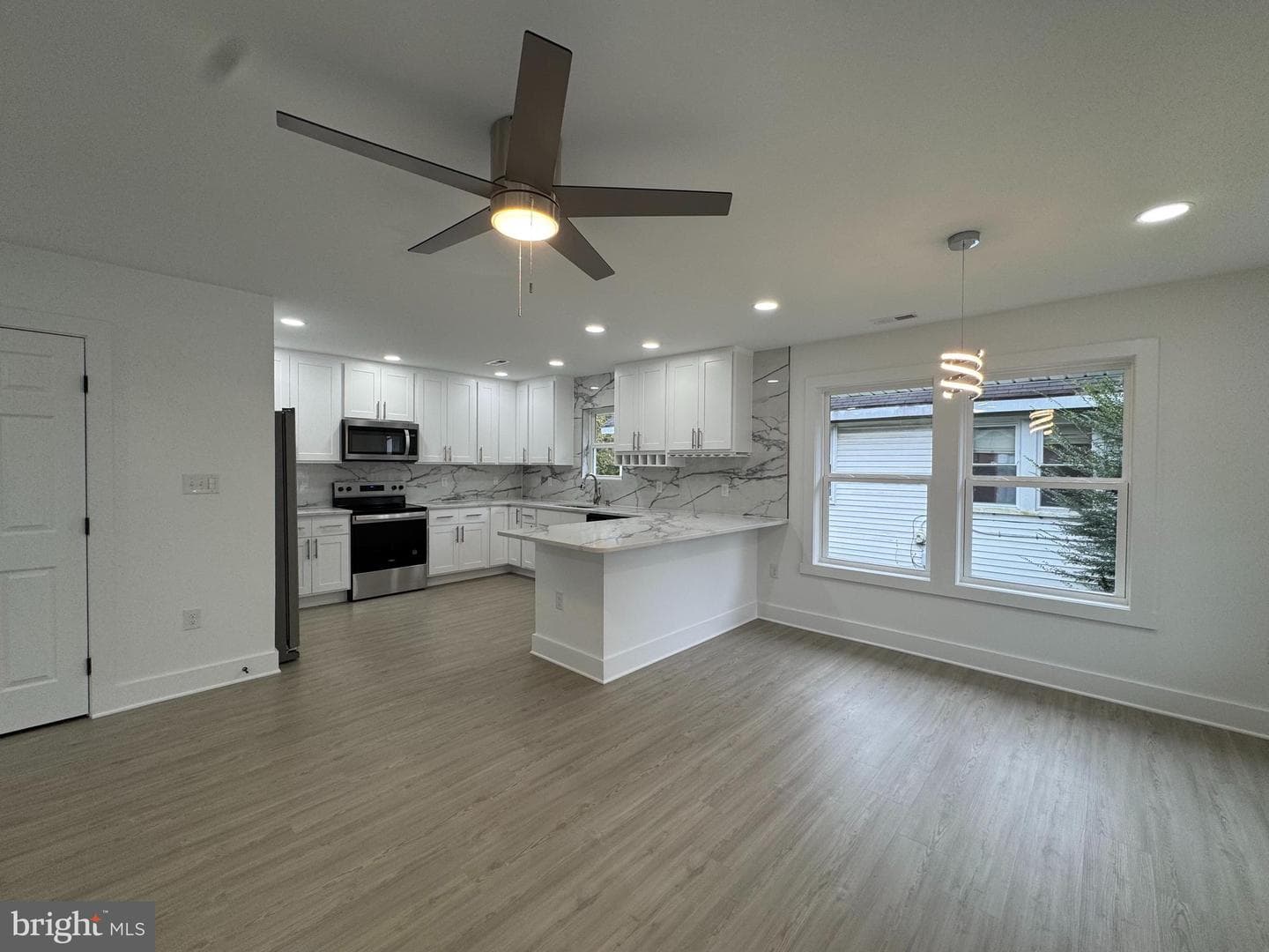 625 Liberty Street photo 7
