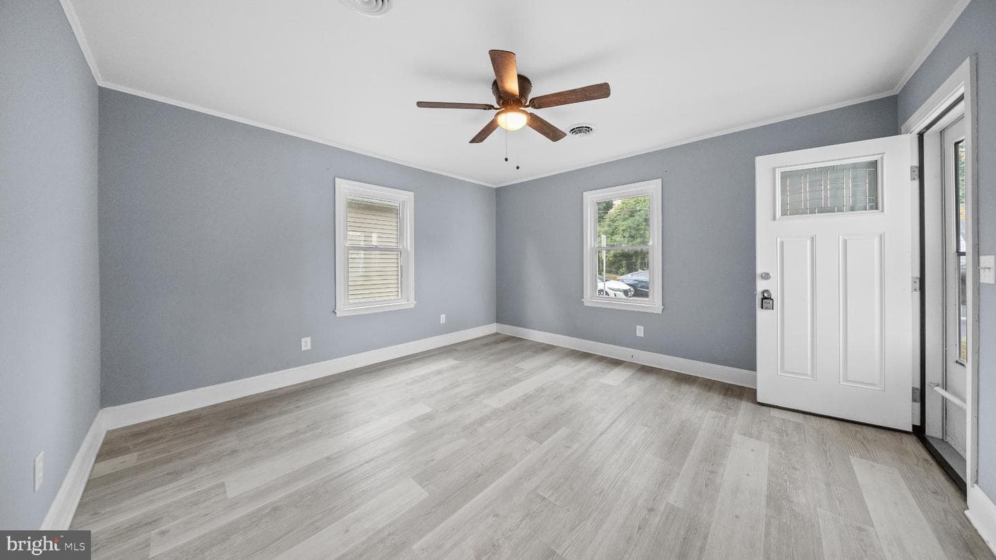 1007 Spring Avenue photo 3
