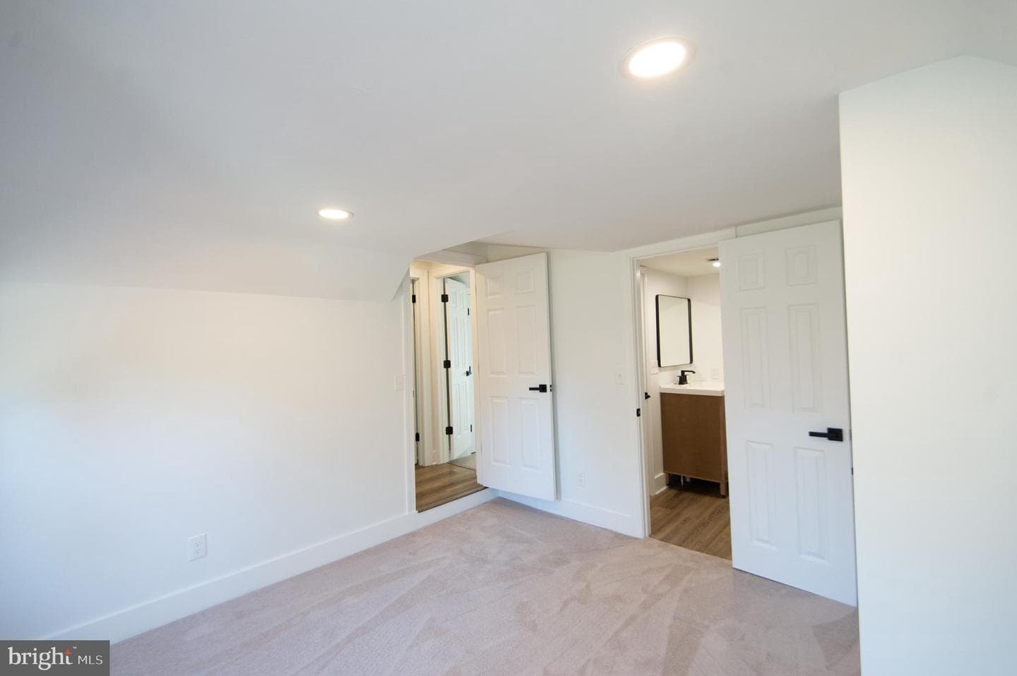 11453 Riverton Rd photo 36