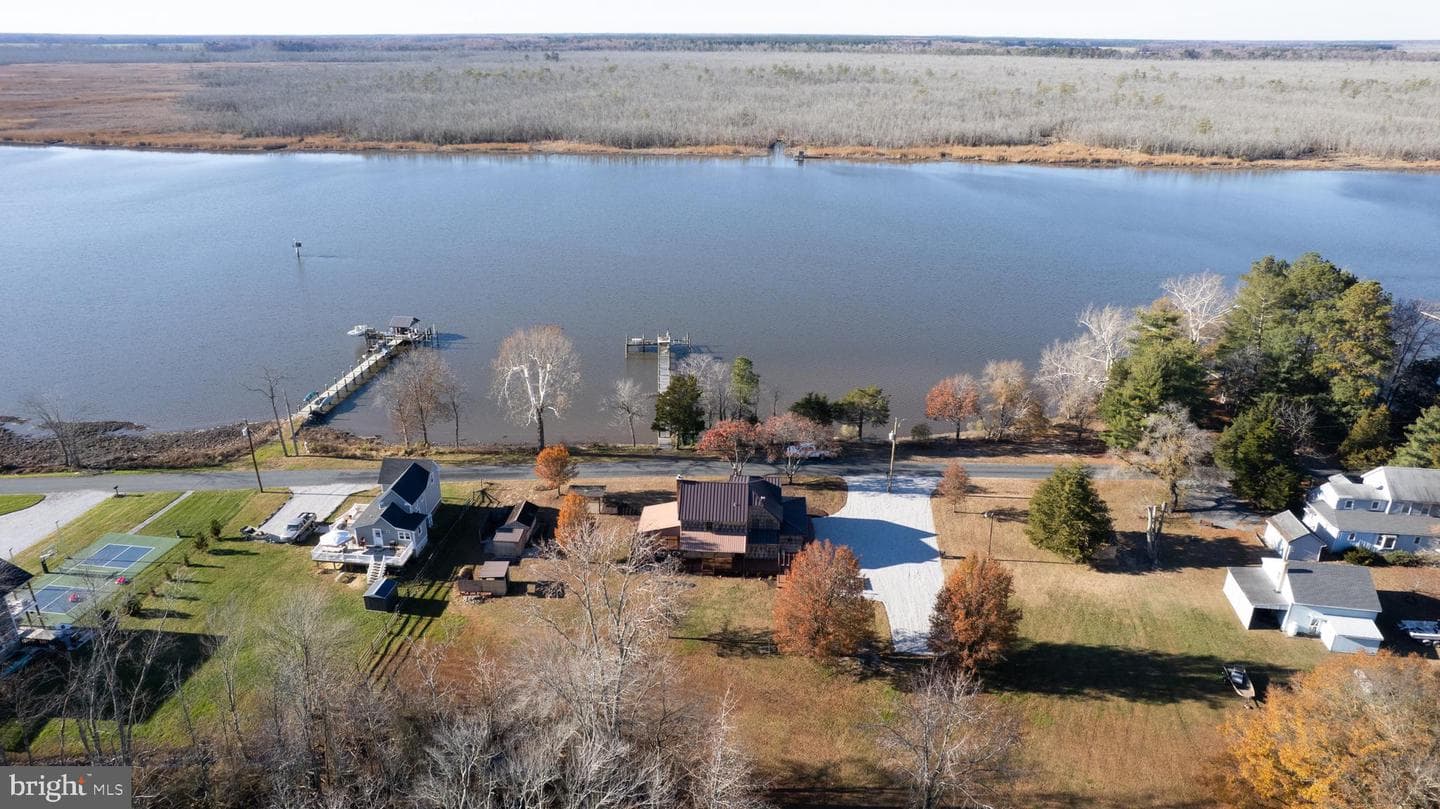 11453 Riverton Rd photo 5