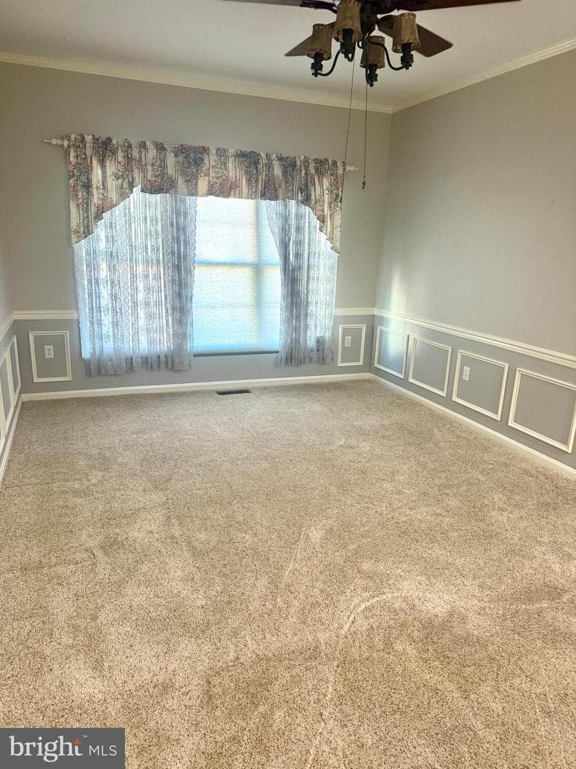 925 Winding Way photo 13