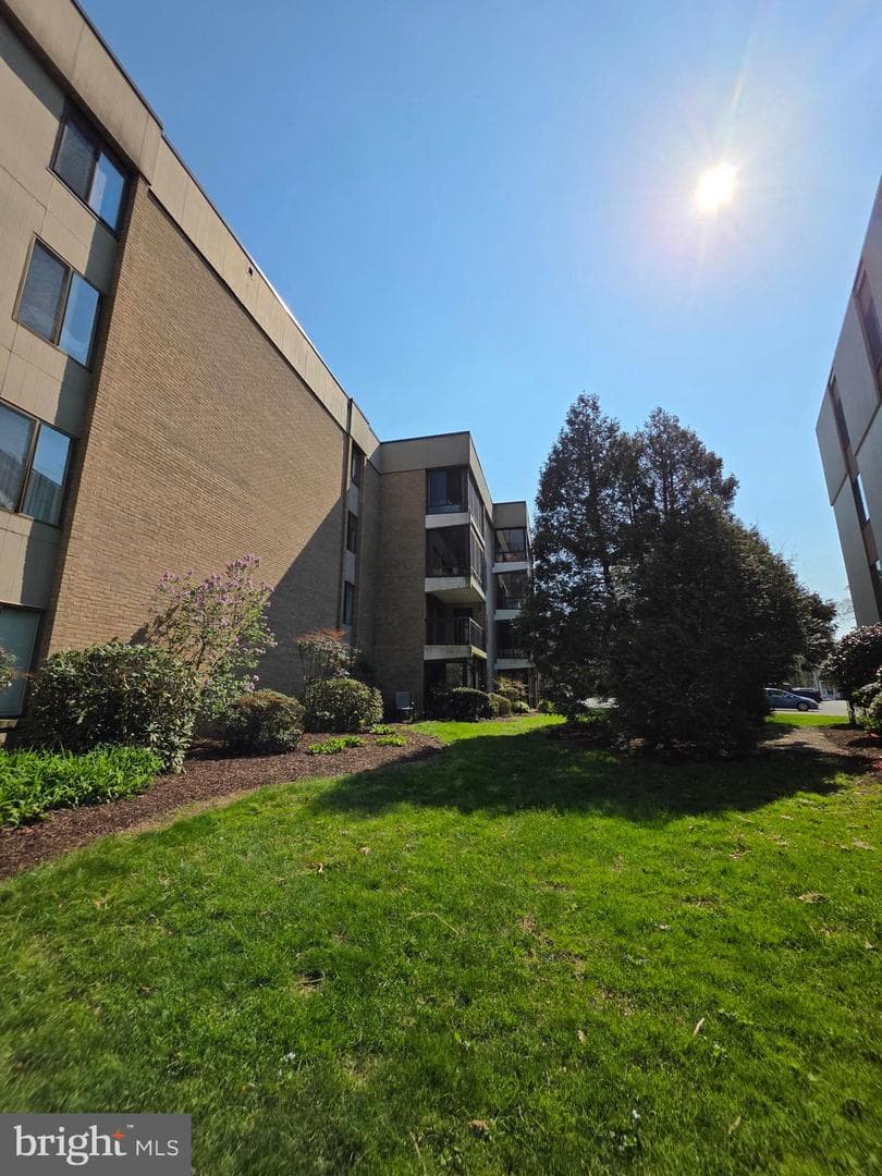 227 Canal Park Drive #206 photo 35