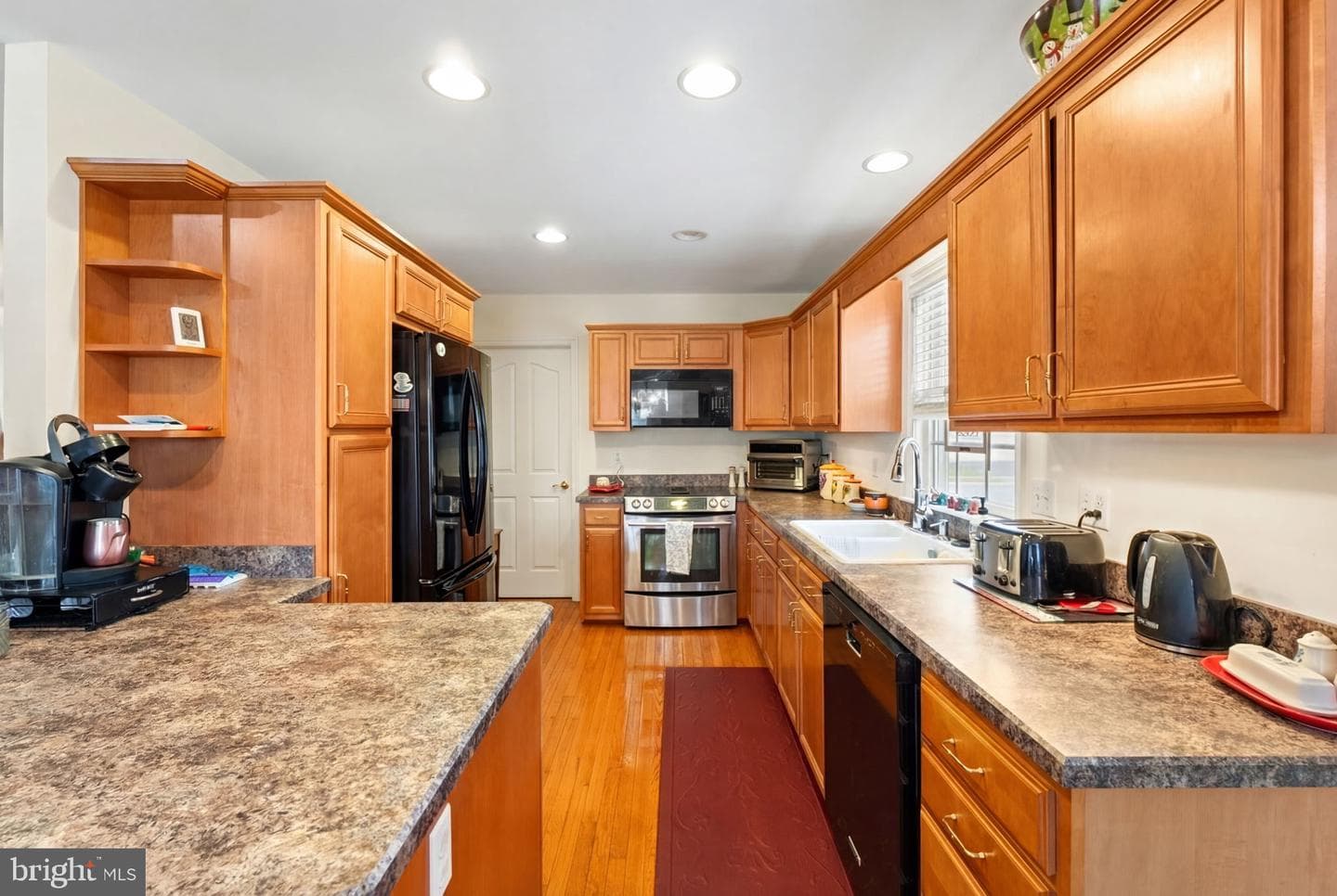 212 Spring Crest Drive photo 13