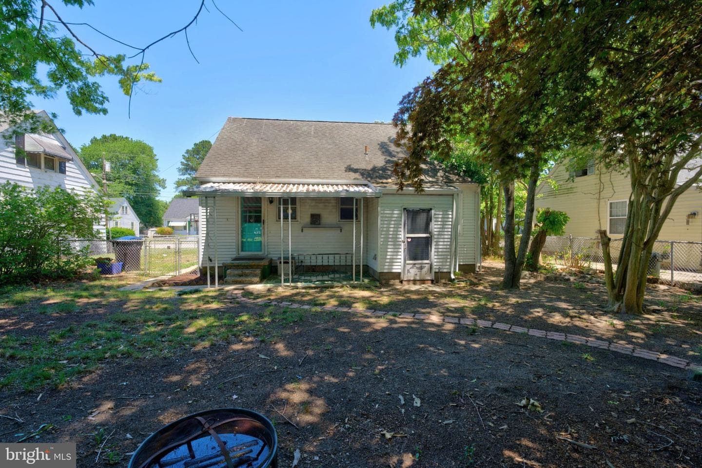 316 S Haven Avenue photo 33