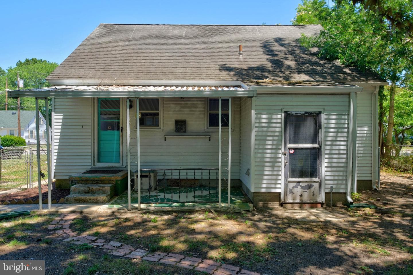 316 S Haven Avenue photo 34