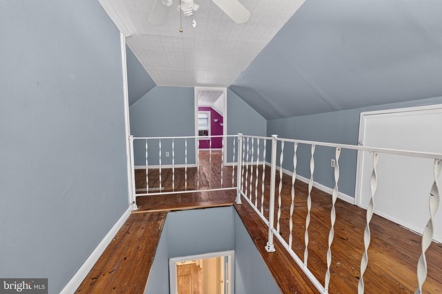 316 S Haven Avenue photo 38