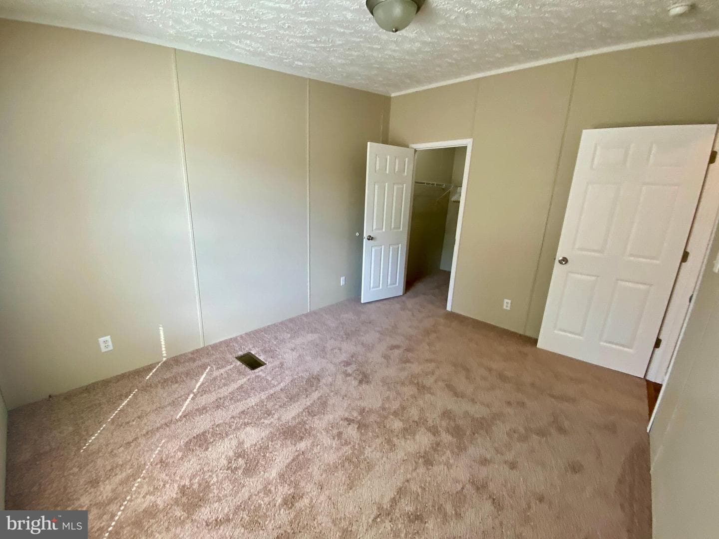 7877 Dublin Road photo 48