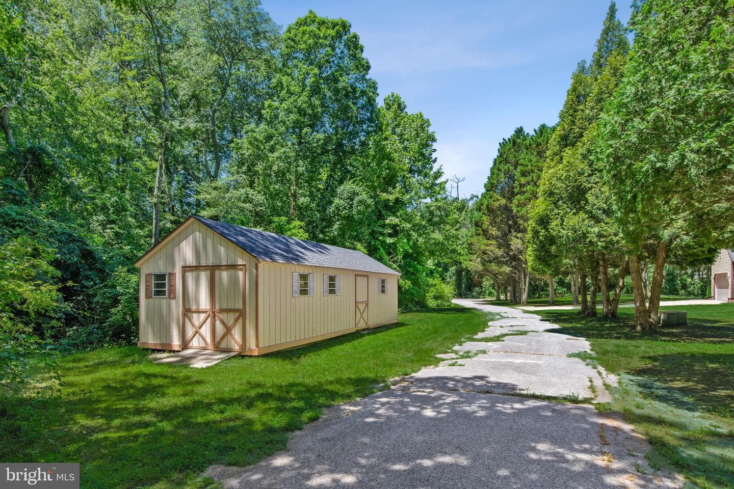 1011 Hinman Lane photo 38