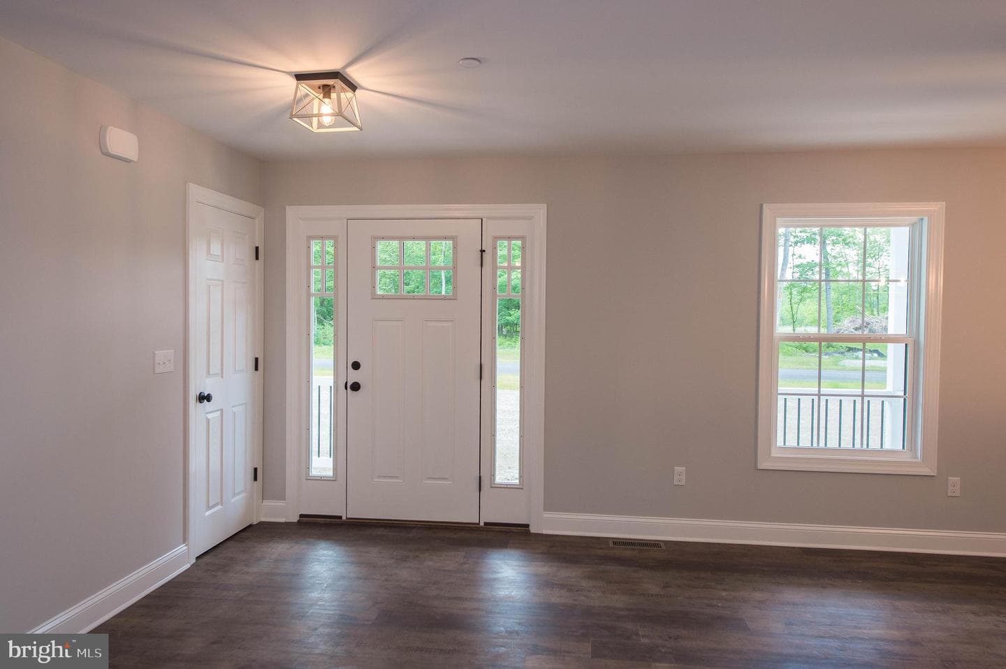 918 S Park Drive photo 4