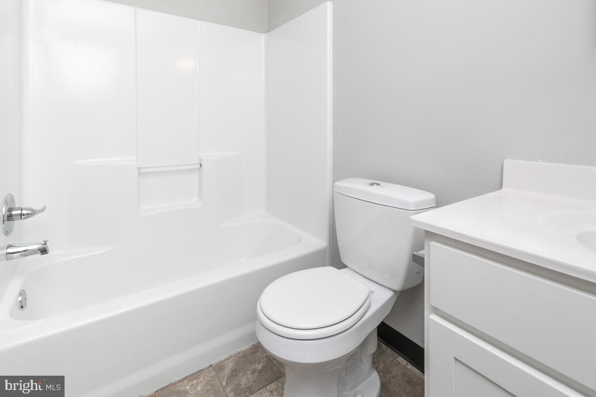 6274 Ashburton Court photo 32