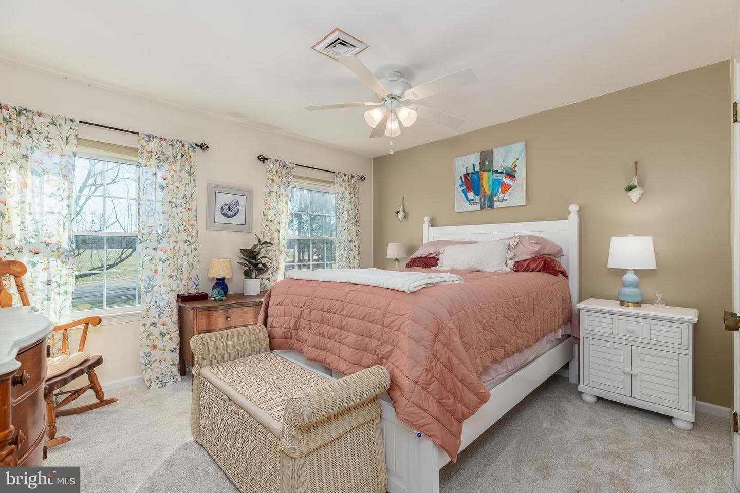 4154 Nicholas Mews photo 23