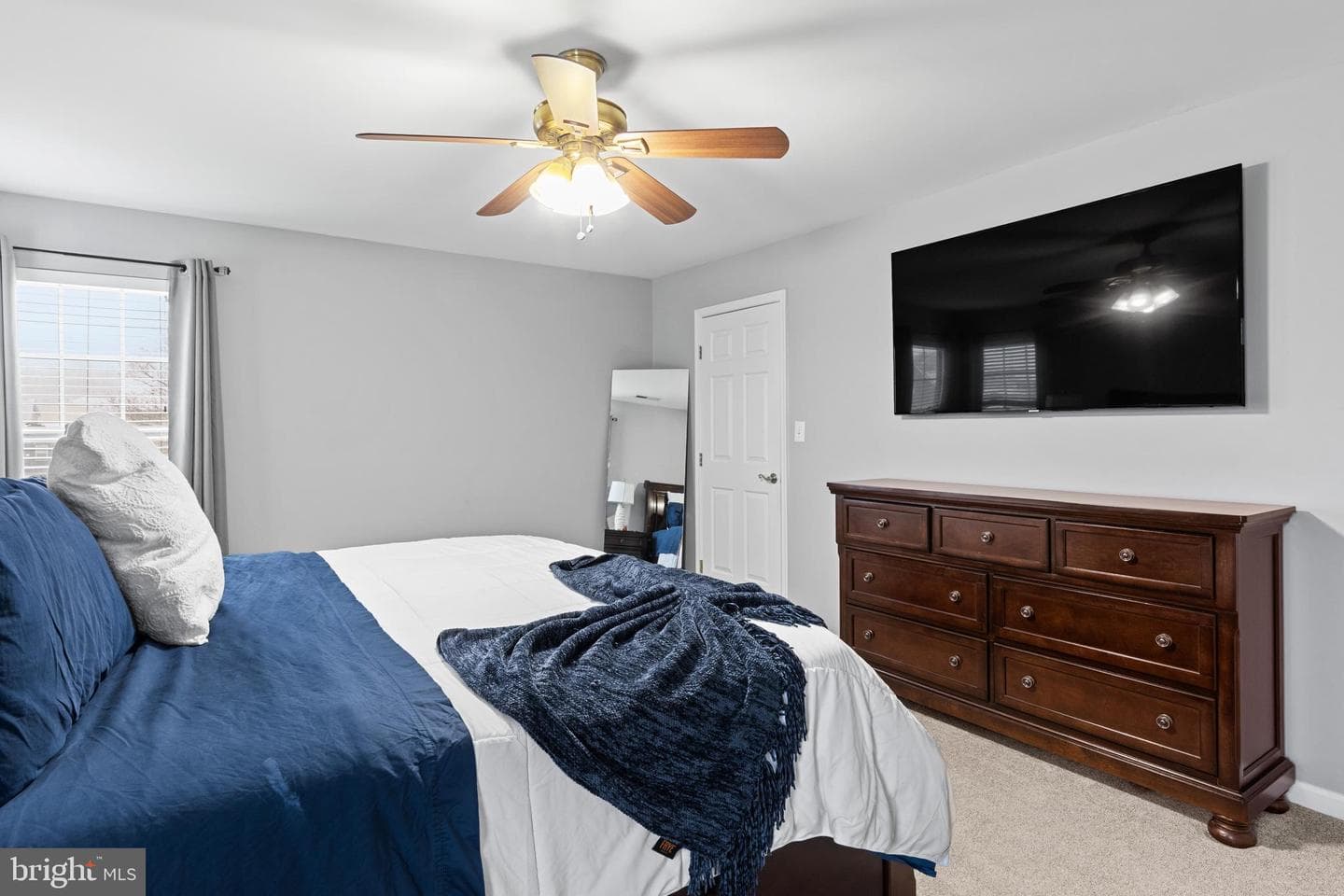 9167 Drawbridge Drive photo 31