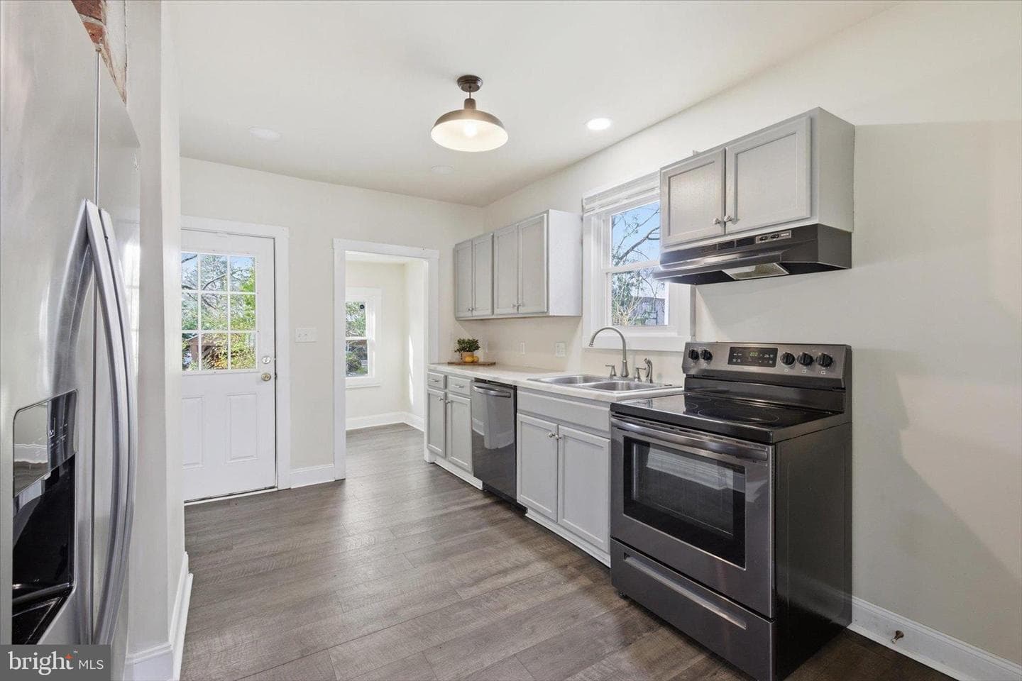 308 Ohio Avenue photo 15