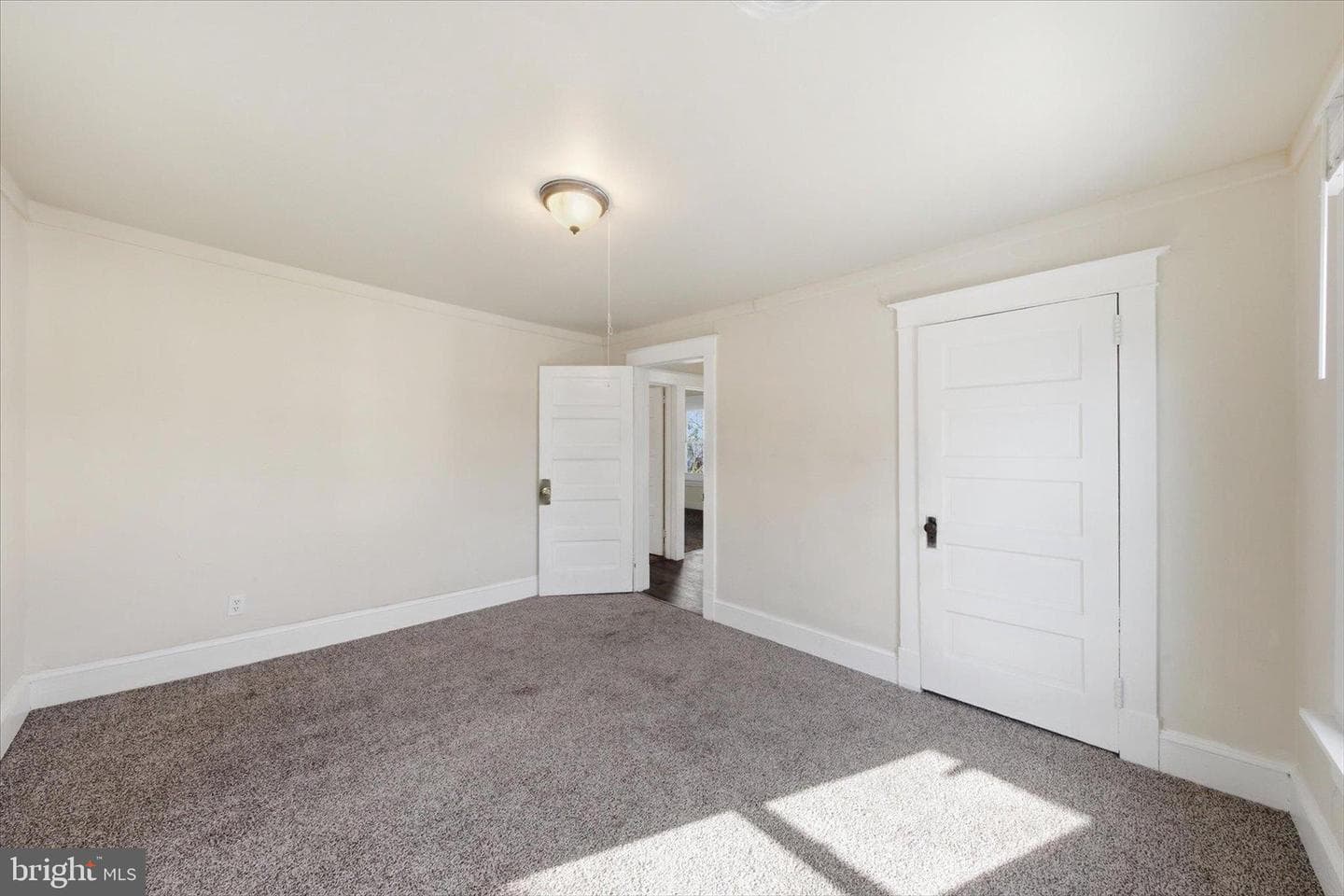 308 Ohio Avenue photo 20