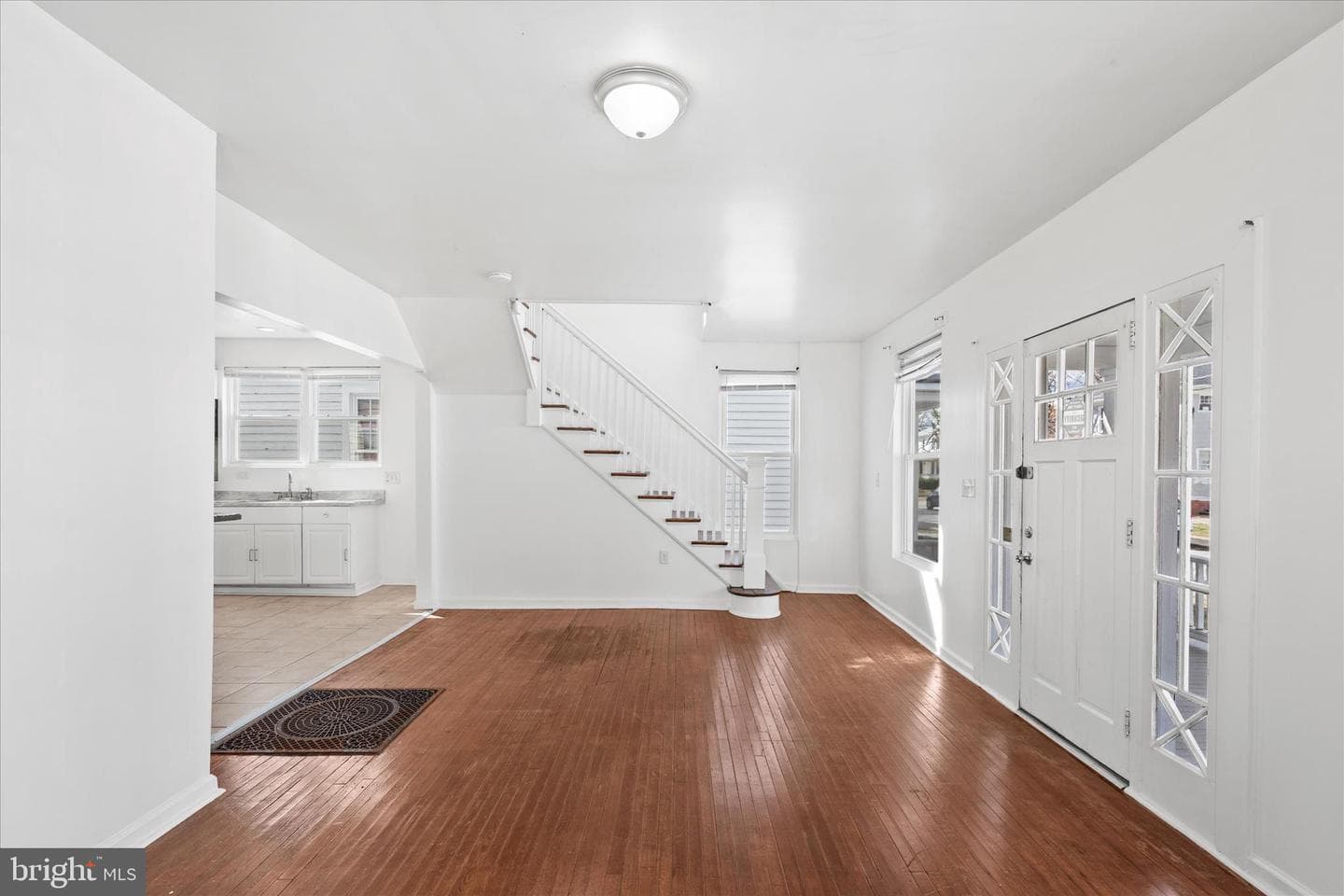302 Hazel Avenue photo 8