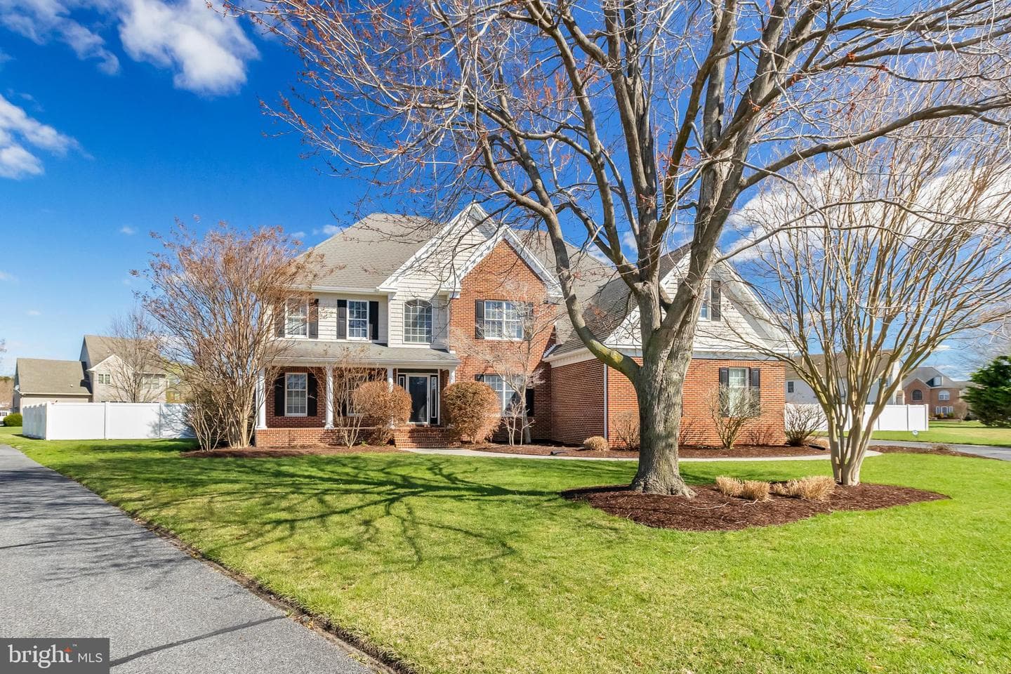 5903 Morgans Way photo 2