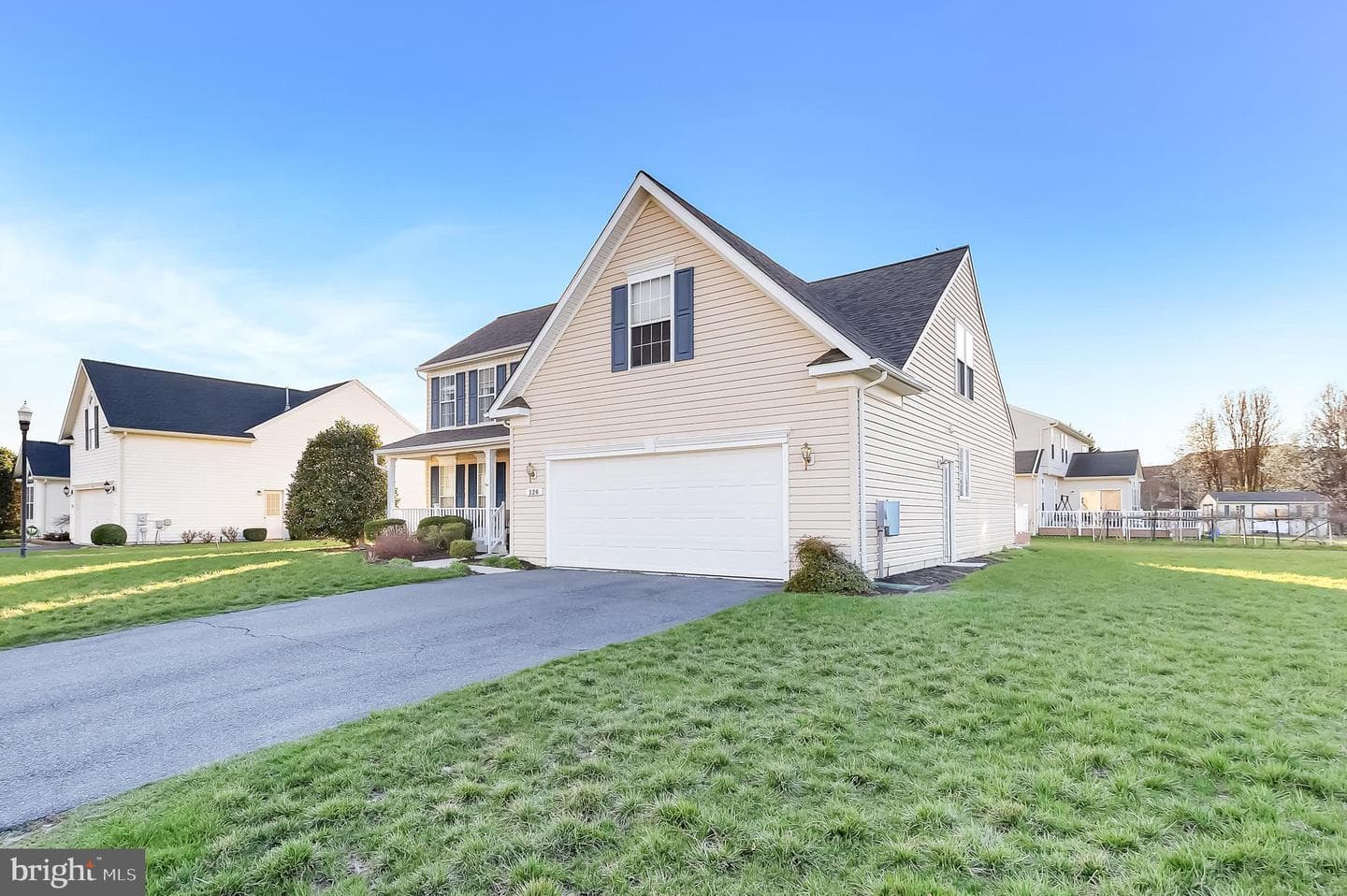 126 Paddock Drive photo 3