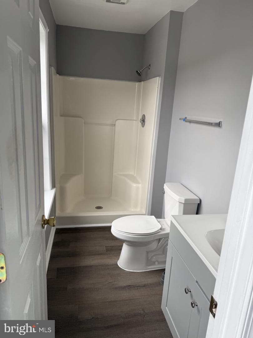 1021 Zircon Court photo 15
