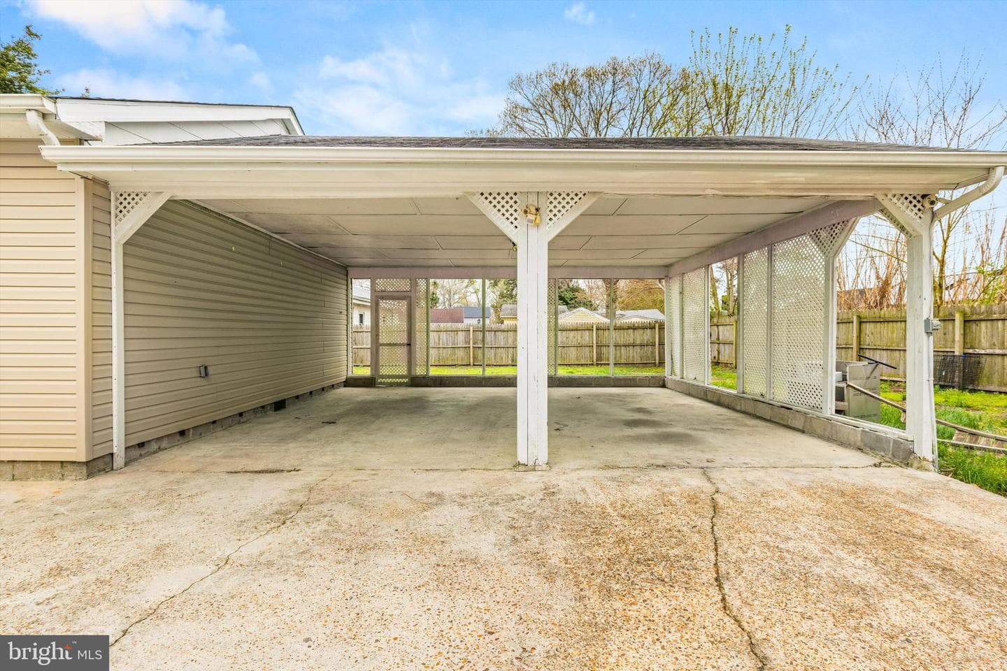 308 E Cedar Lane photo 34
