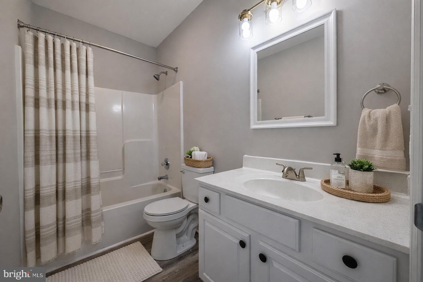 1212 Emerson Avenue photo 15