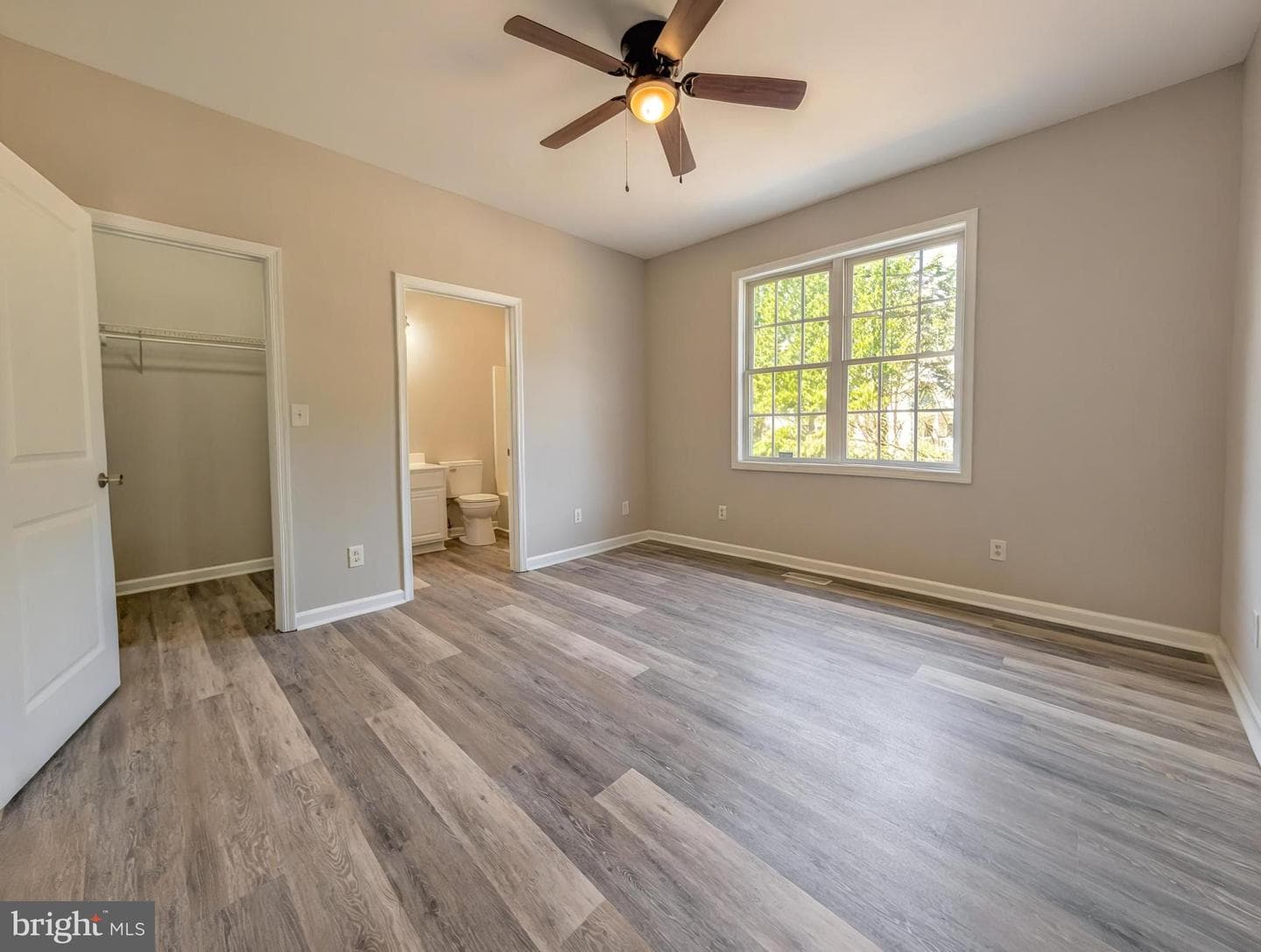1212 Emerson Avenue photo 9