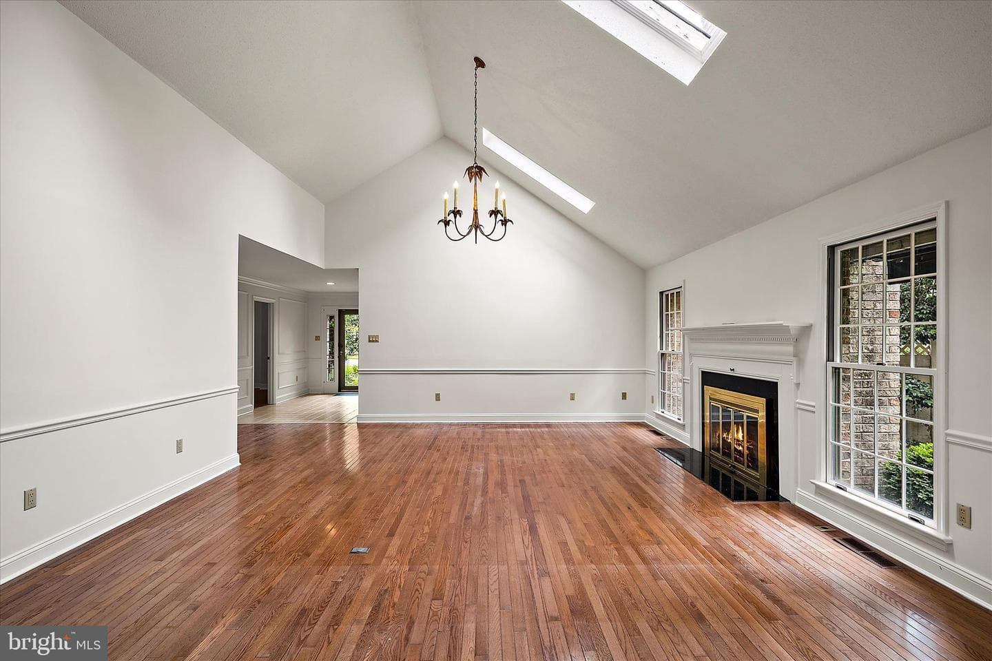 611 N Park Drive photo 12