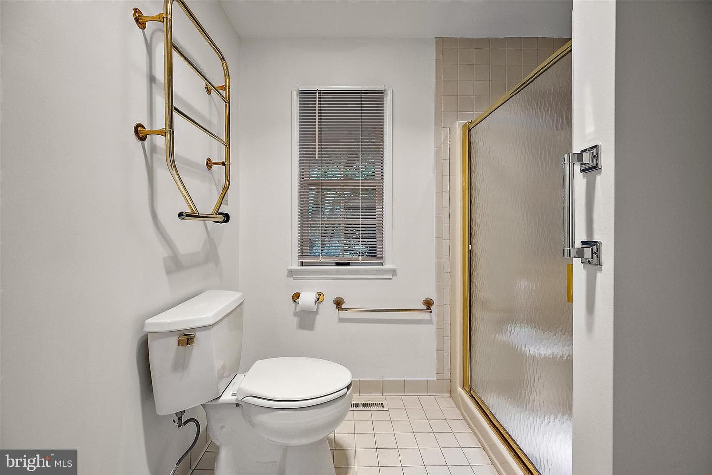 611 N Park Drive photo 9
