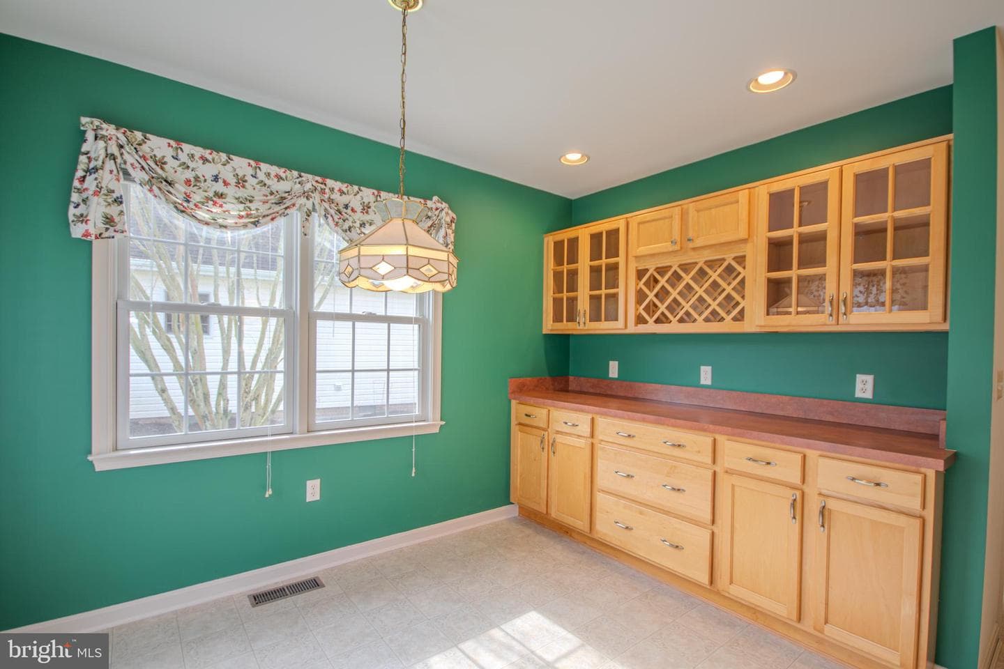 223 Creekside Drive photo 13