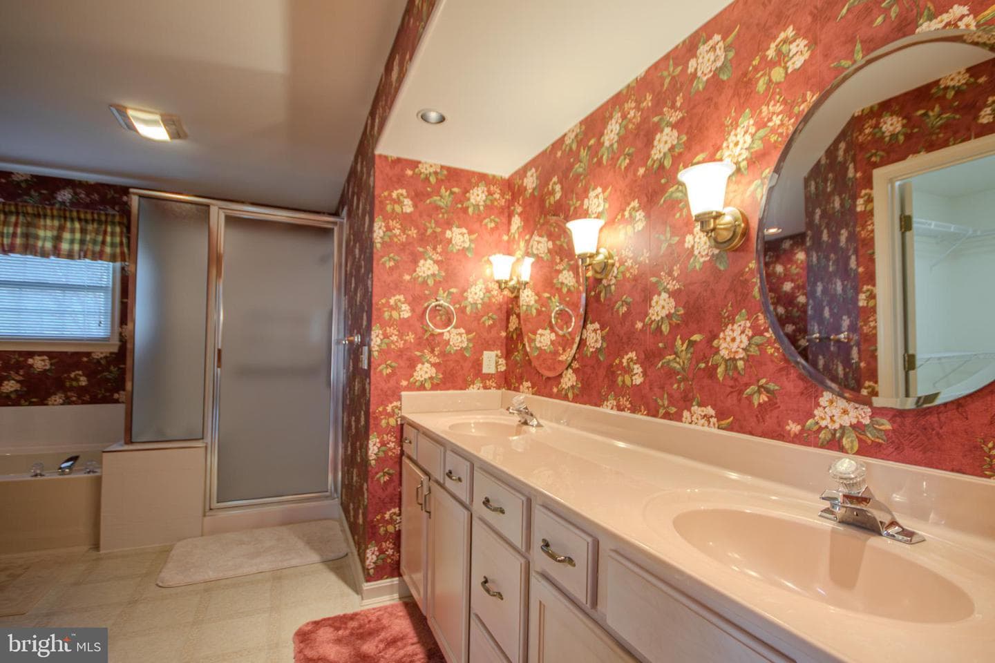 223 Creekside Drive photo 22
