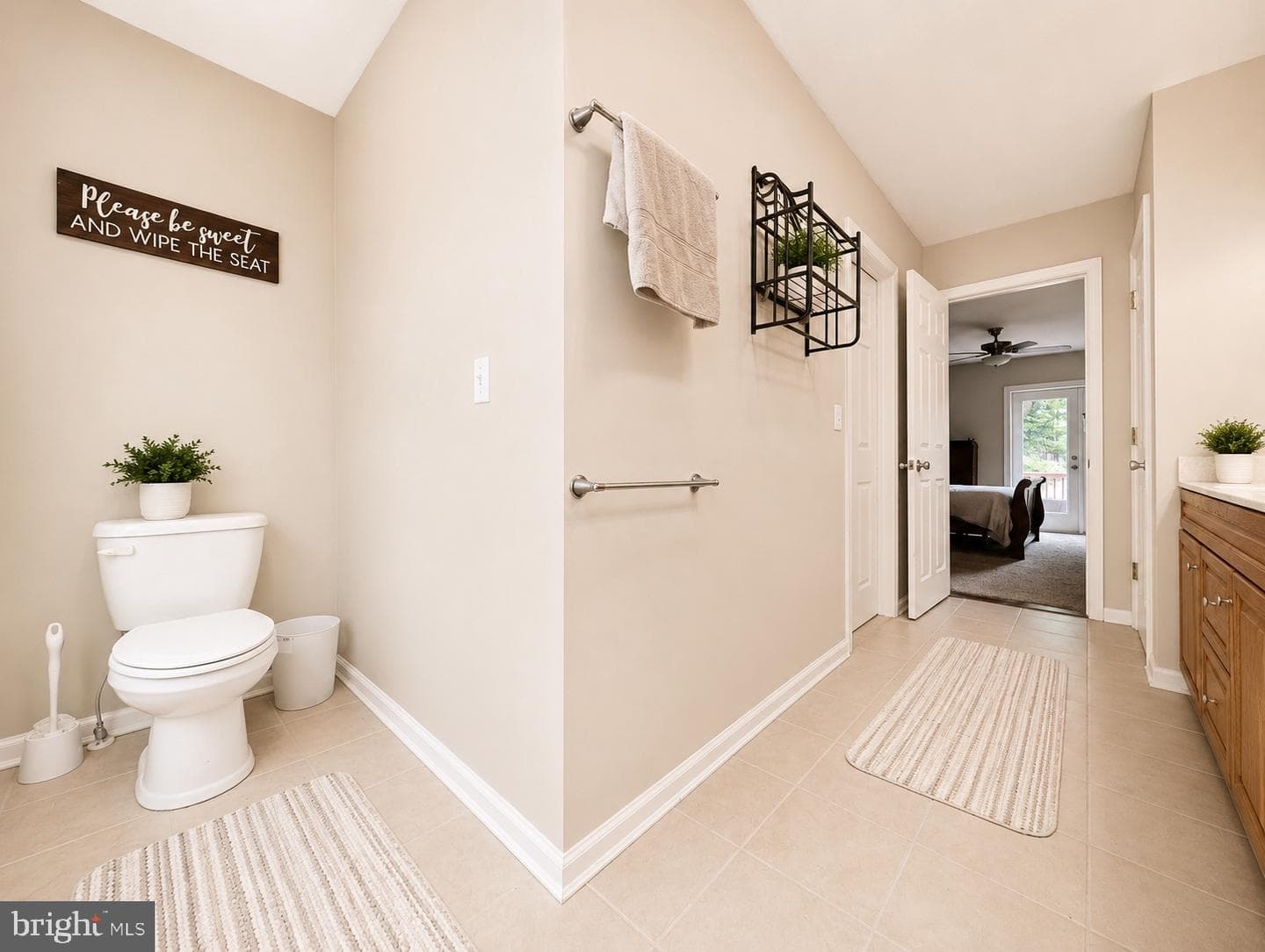 27905 Ocean Gateway photo 18