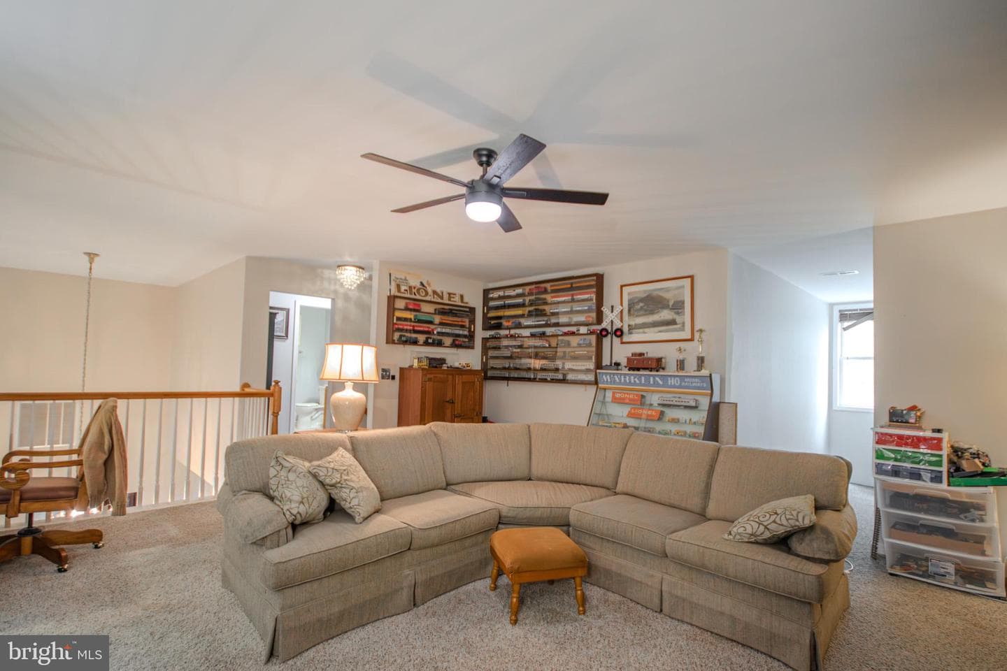 922 Winding Way photo 31