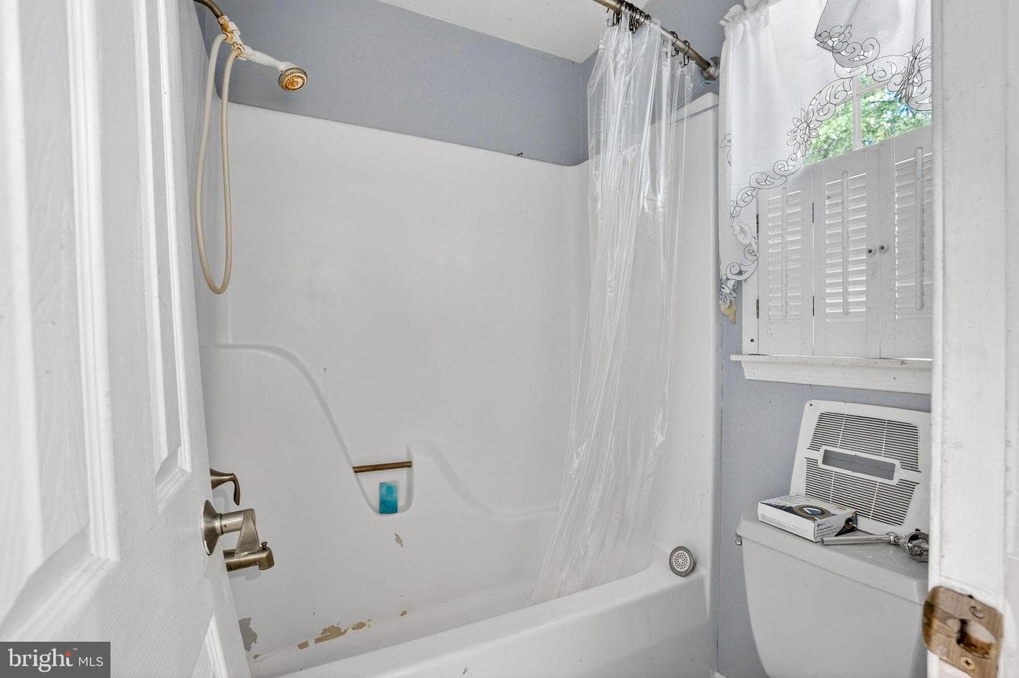 1005 Lantern Hill Court photo 22