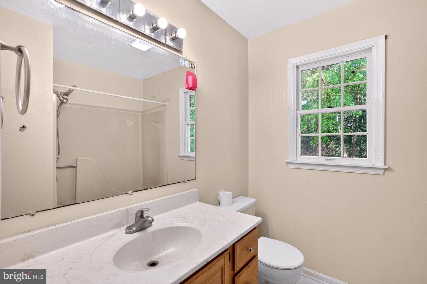 1005 Lantern Hill Court photo 39