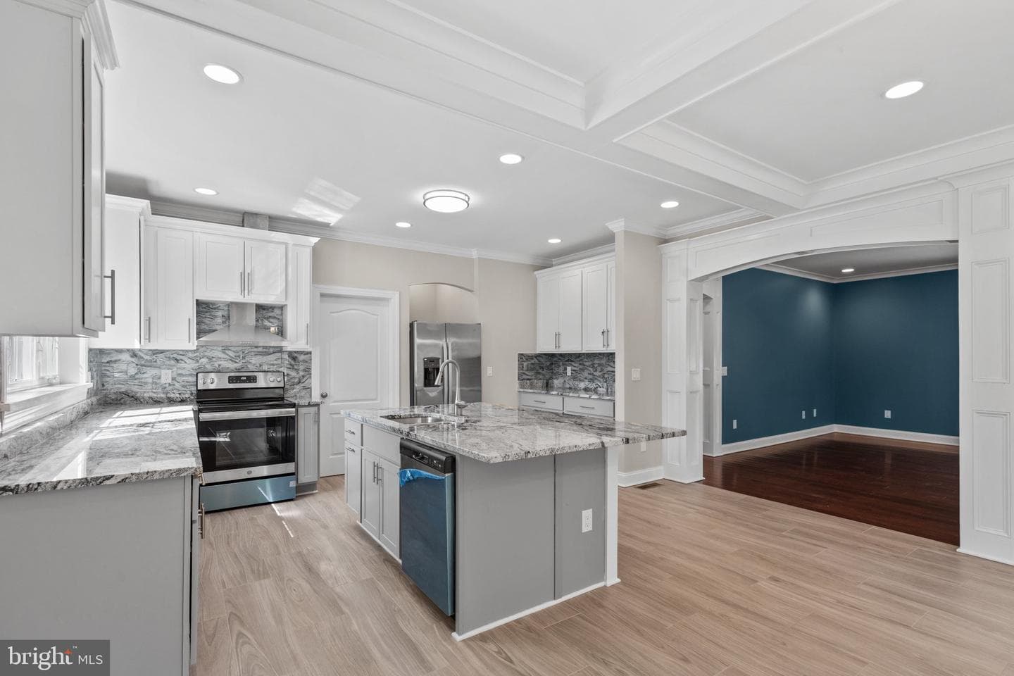 1107 Mineola Avenue photo 14