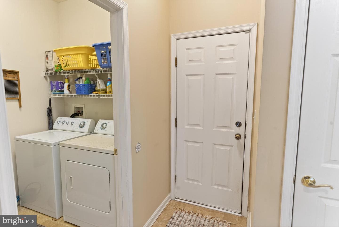 9008 Executive Club Drive photo 11