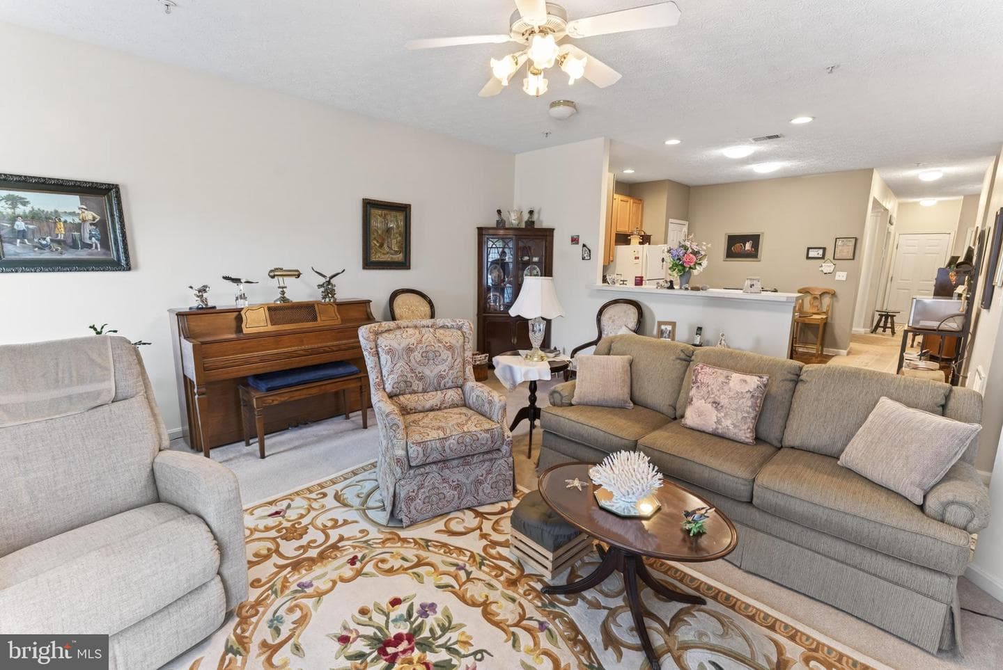 9008 Executive Club Drive photo 33