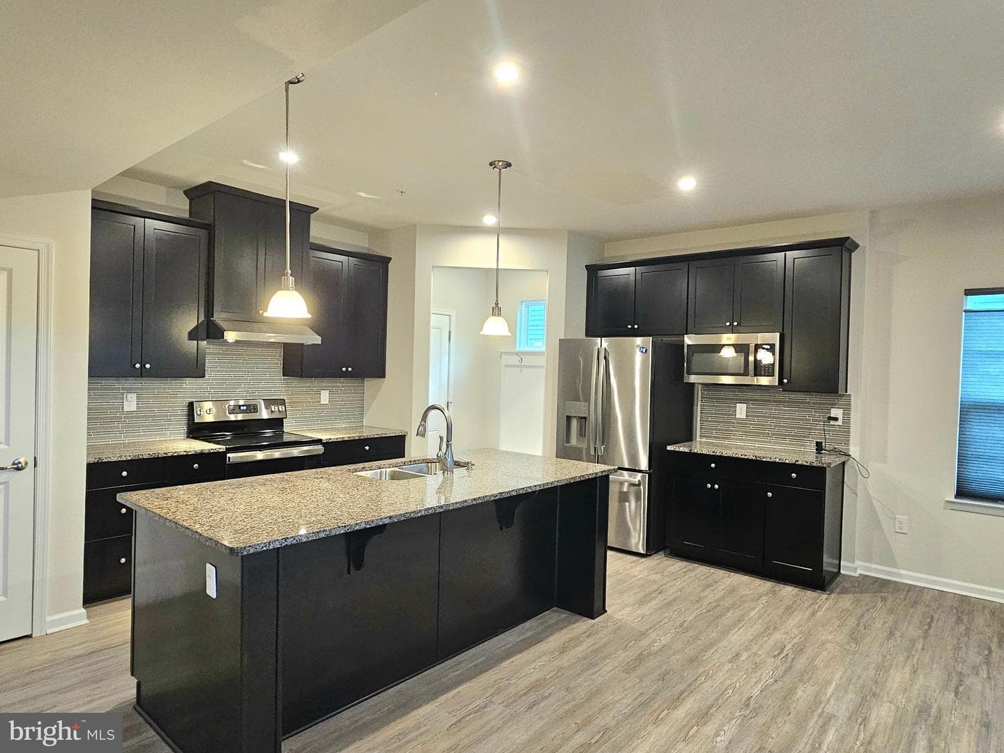 9367 Mulligan Way photo 8