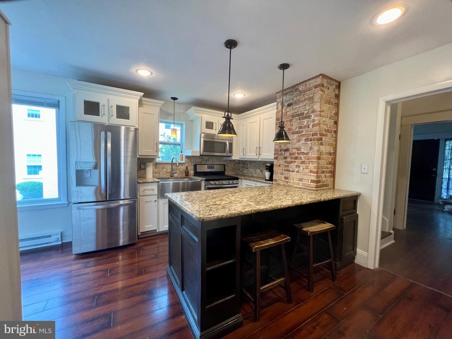309 Middle Boulevard photo 22
