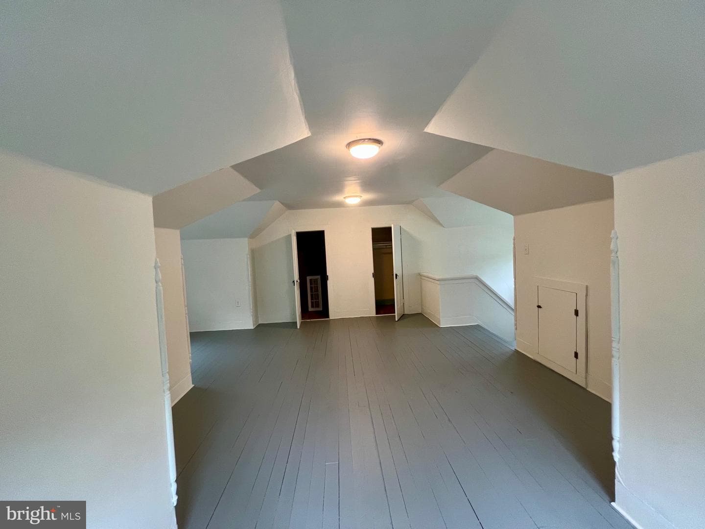 309 Middle Boulevard photo 59