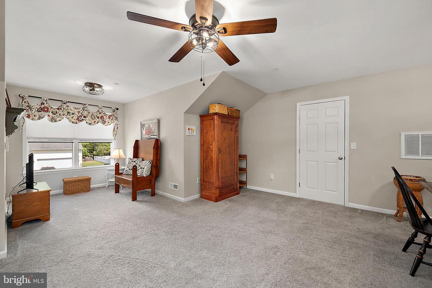 6098 Tarry Town Road photo 36