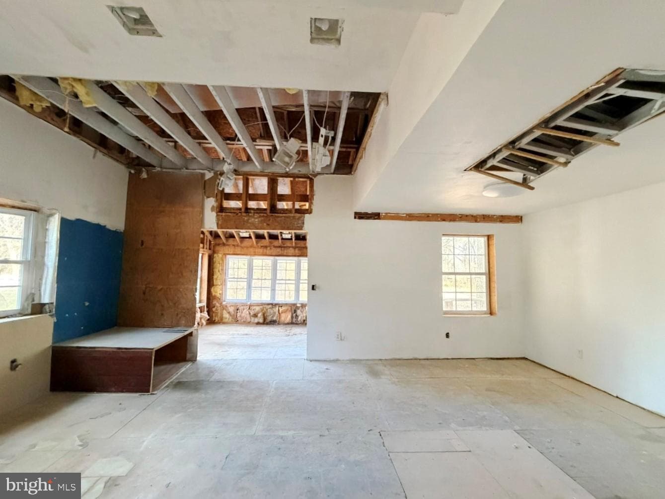 1709 Emerson Avenue photo 4