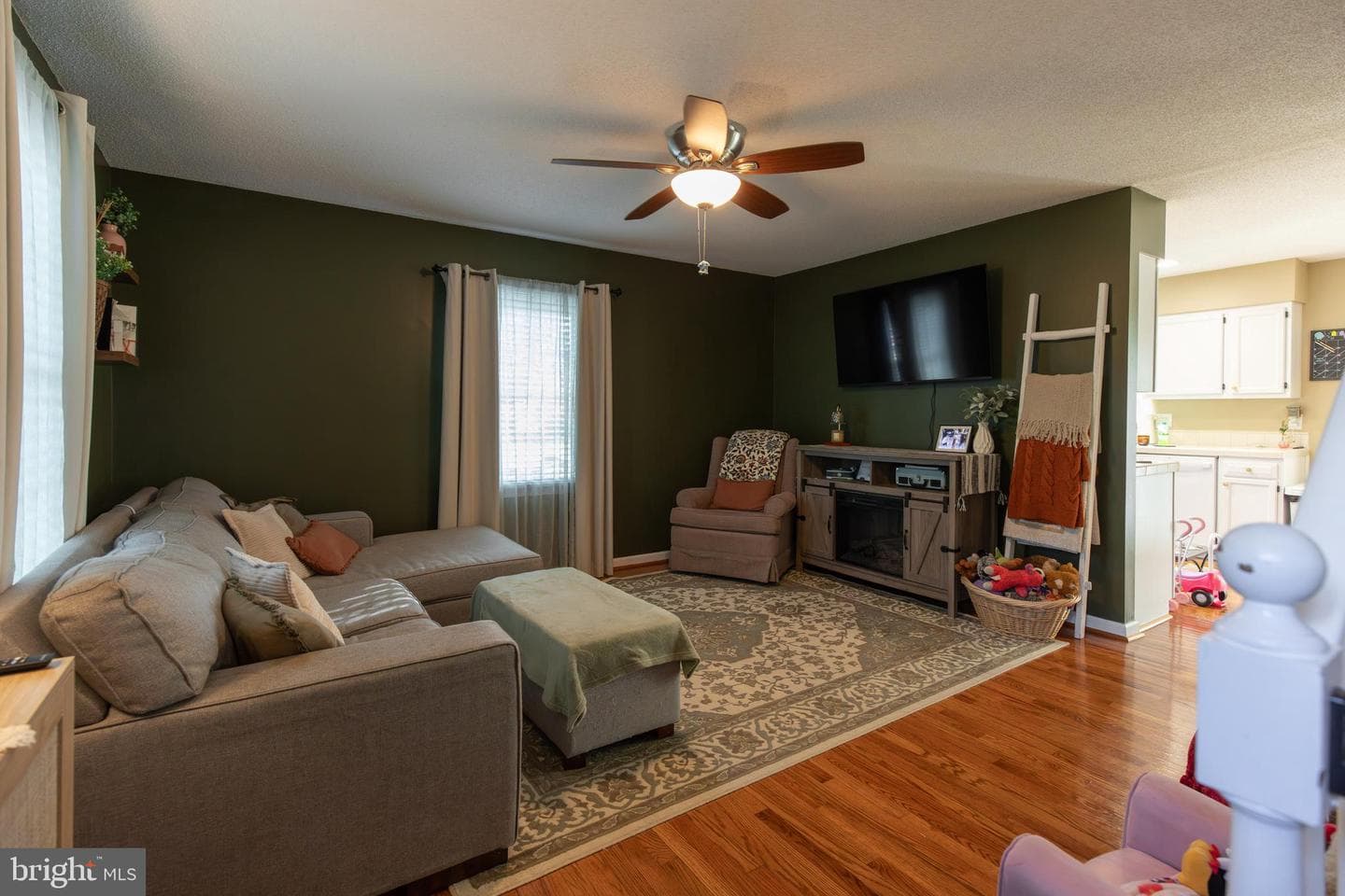 6178 Ayrshire Drive photo 12