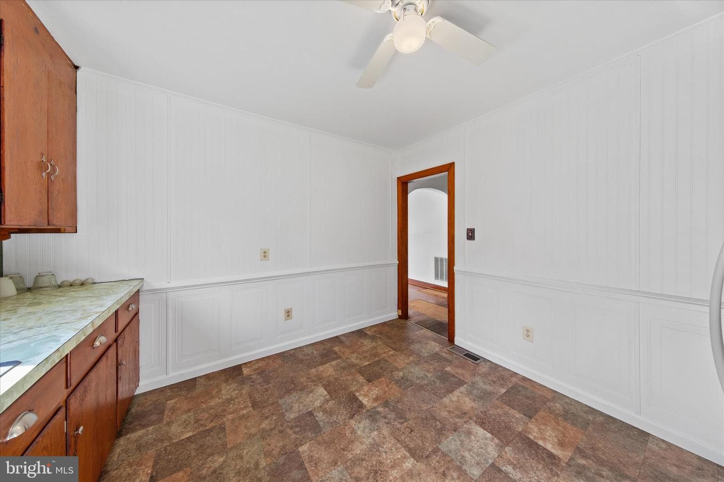 921 Brown Street photo 12