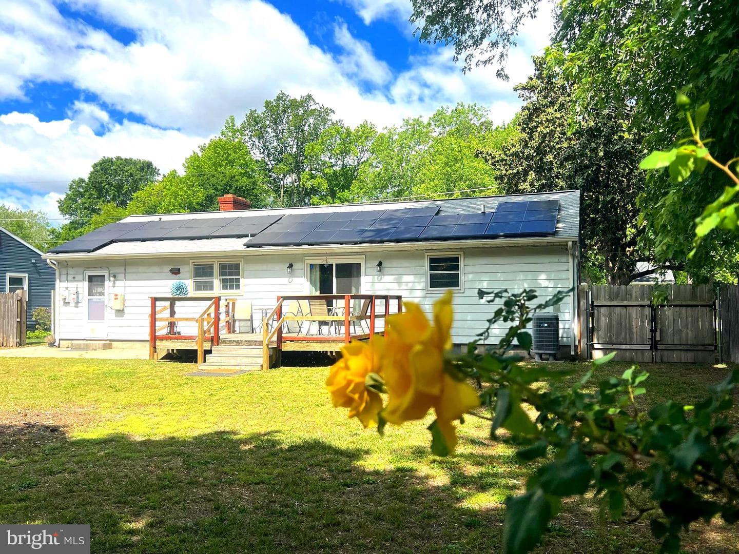 1405 Westchester Street photo 8