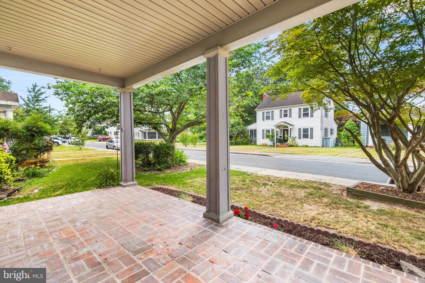 307 New York Avenue photo 4