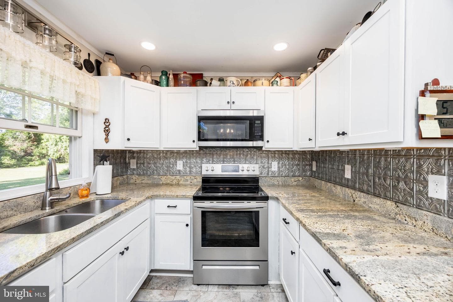 123 Francis Dr photo 22
