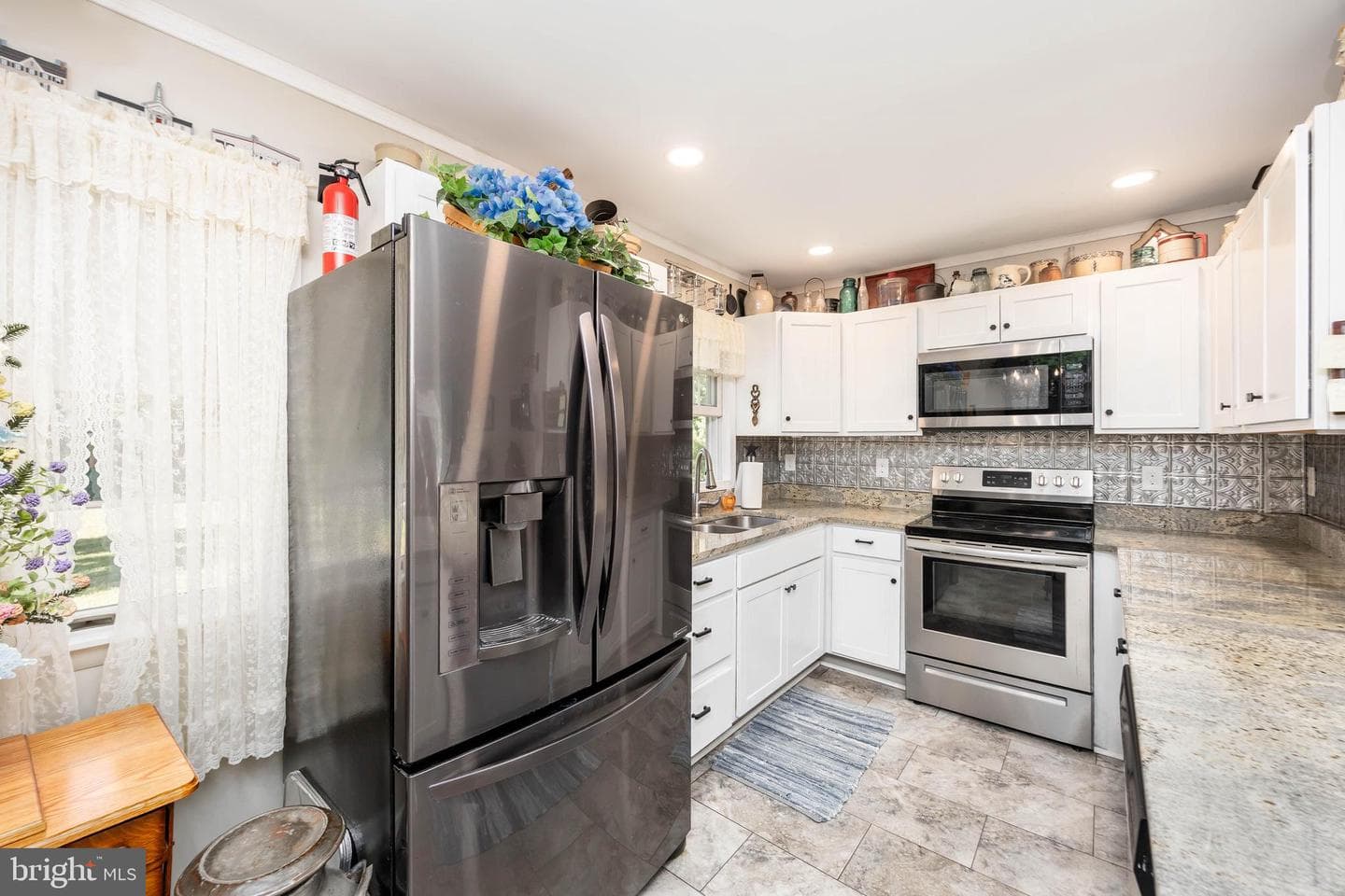 123 Francis Dr photo 23