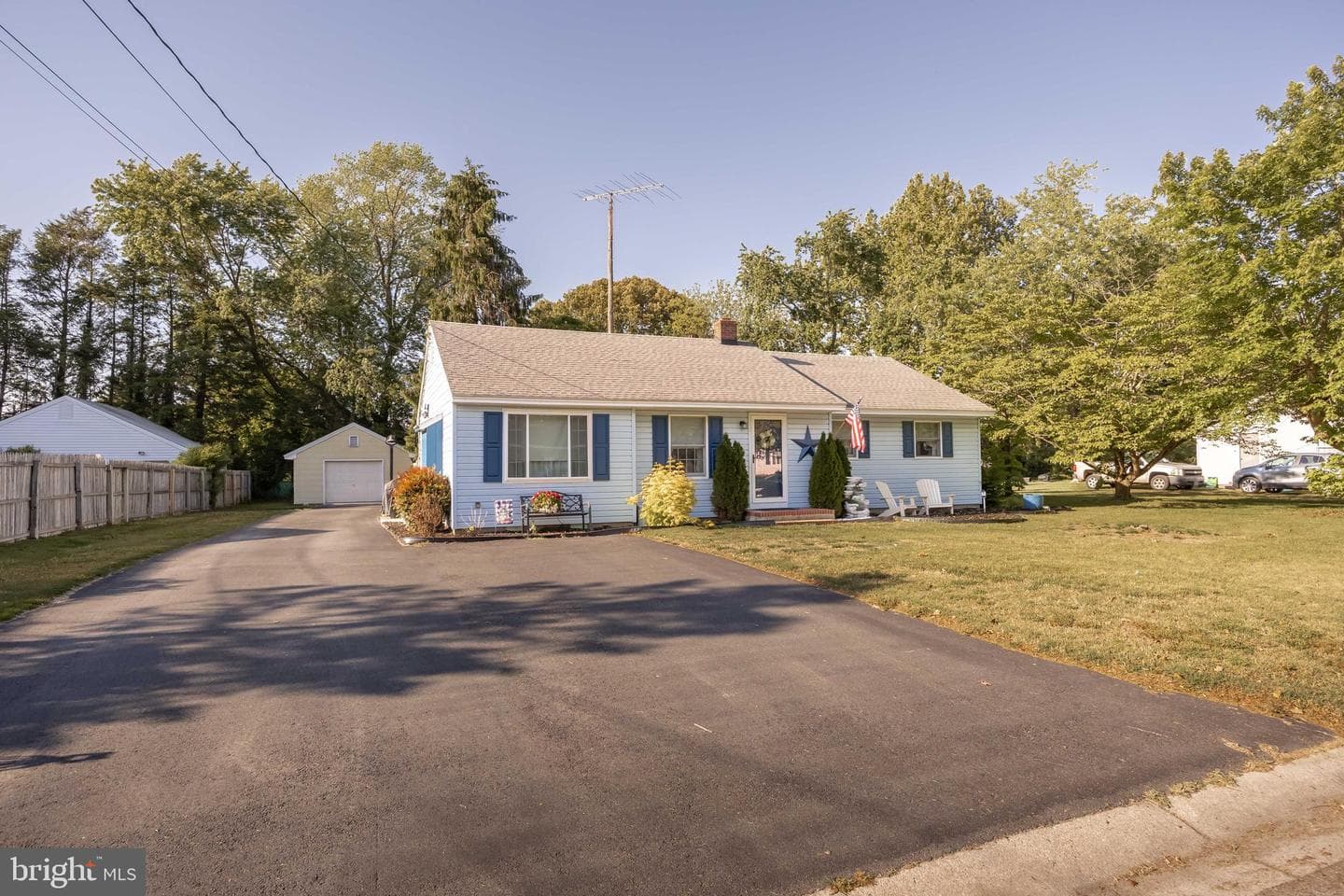 123 Francis Dr photo 5